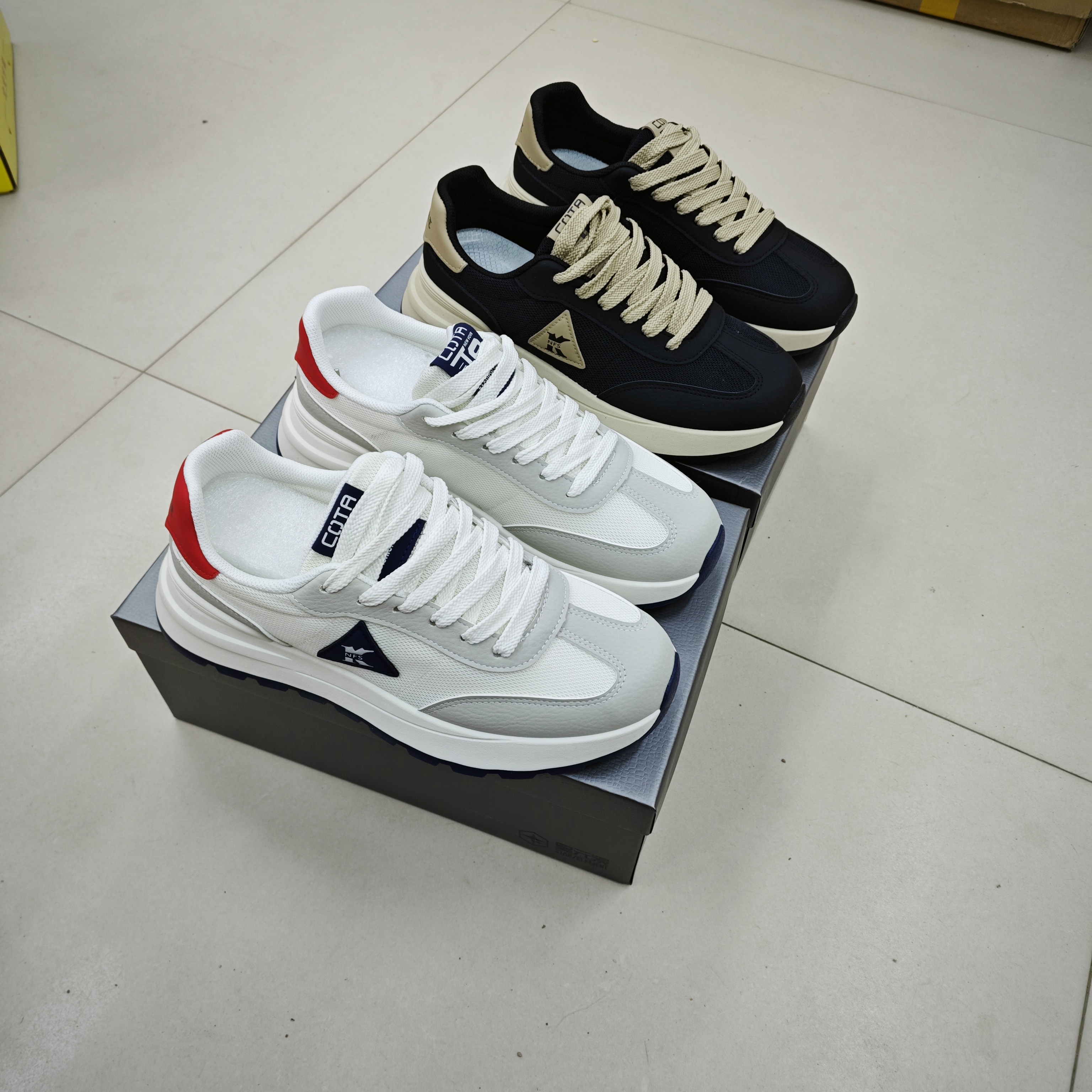 R3009男士时尚休闲鞋