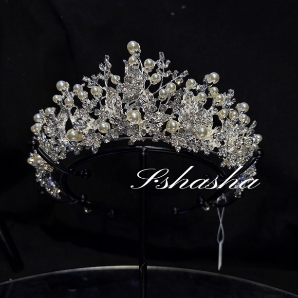 6881珍珠皇冠新娘皇冠头饰大气简约婚礼结婚礼服