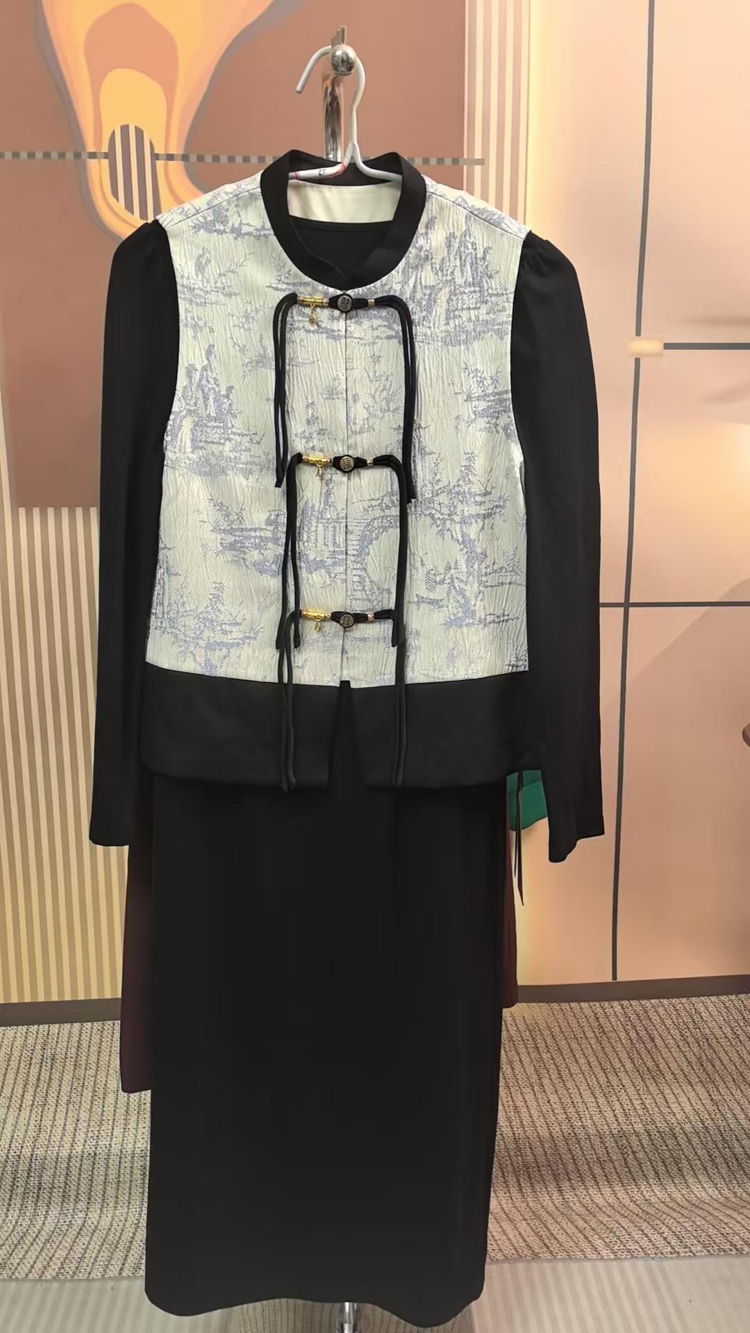 晓晓家2025高端撤柜上衣172