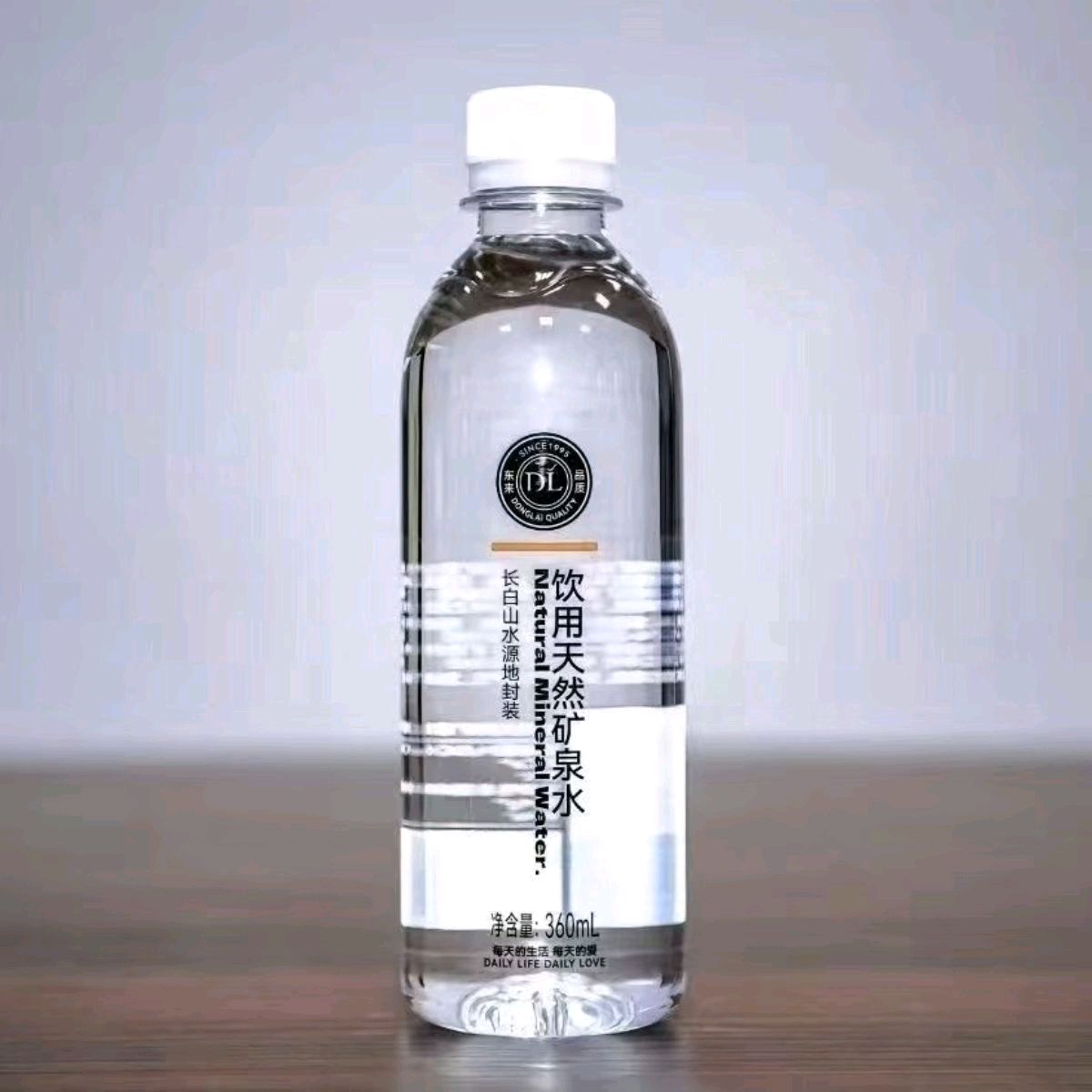 【商超饮品】东来饮用天然矿泉水长白山水源地封装360ml/瓶