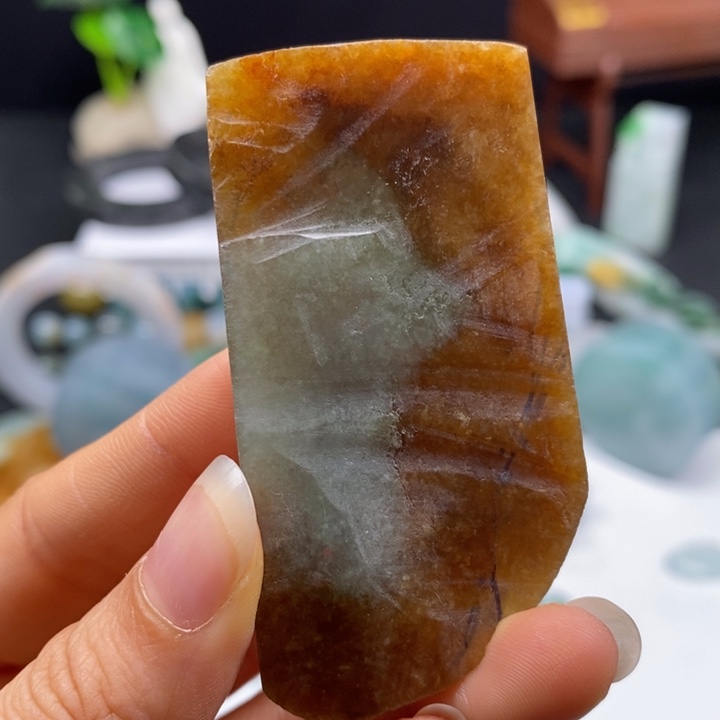 定制翡翠未镶嵌含工