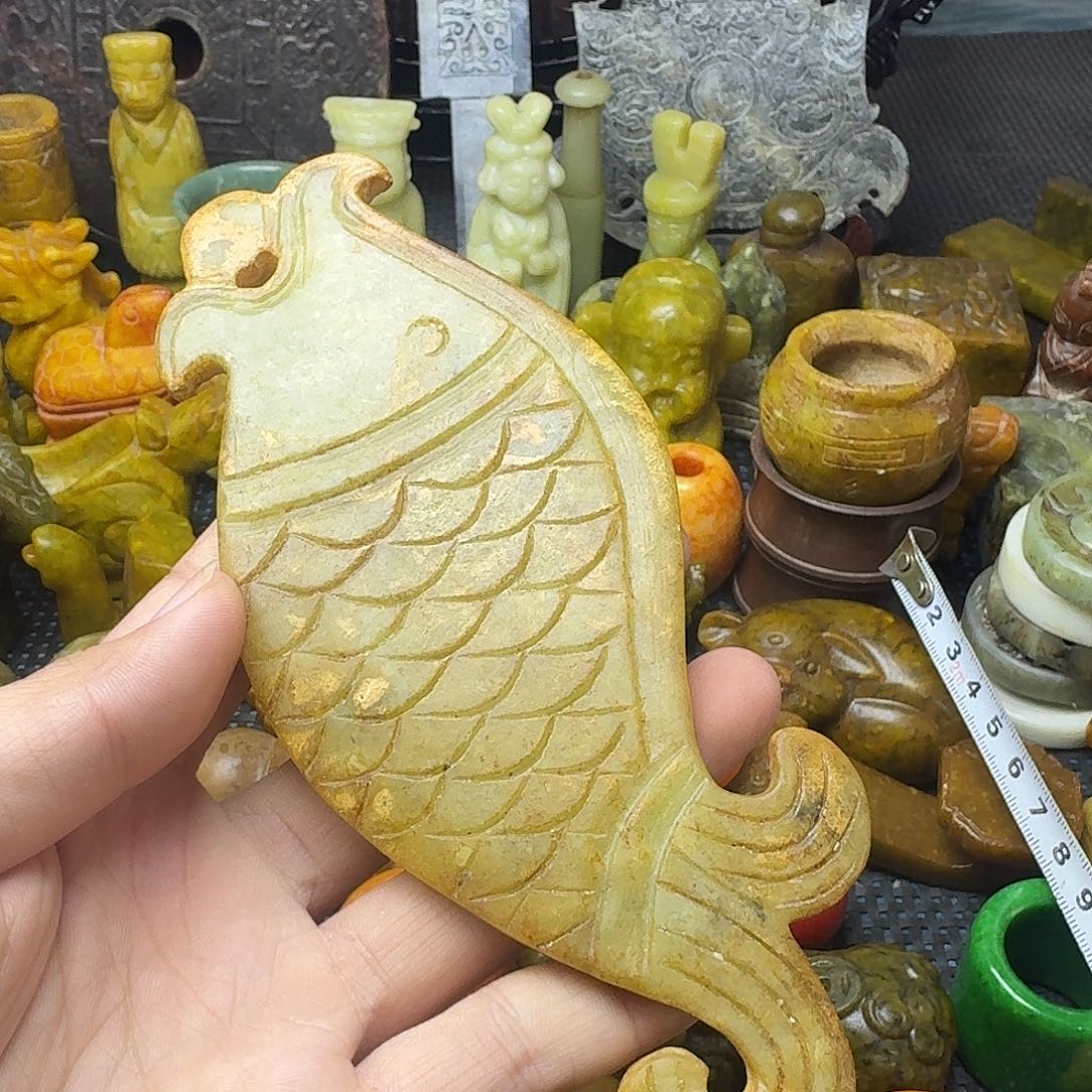 白玉菩提吊坠。。。