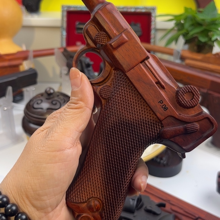 香榧木犀牛角紫檀鲁格