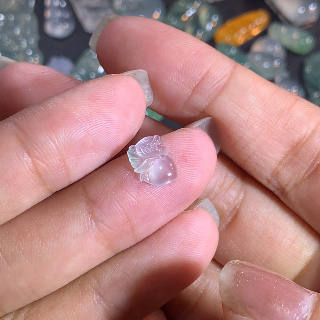 翡翠裸石未镶嵌冰波小仙子