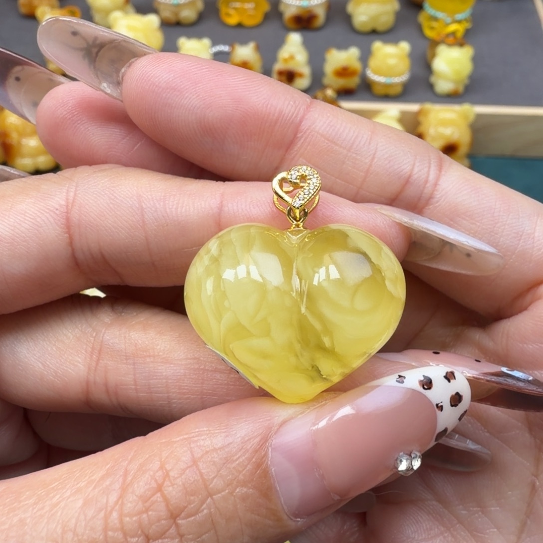 琥珀未镶嵌裸石蜜蜡