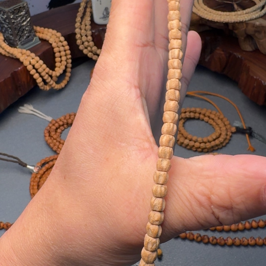 柏香籽/百香籽吊坠