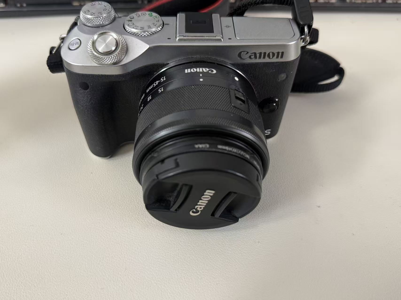 95新 Canon/佳能 M6一代搭载15-45mm镜头