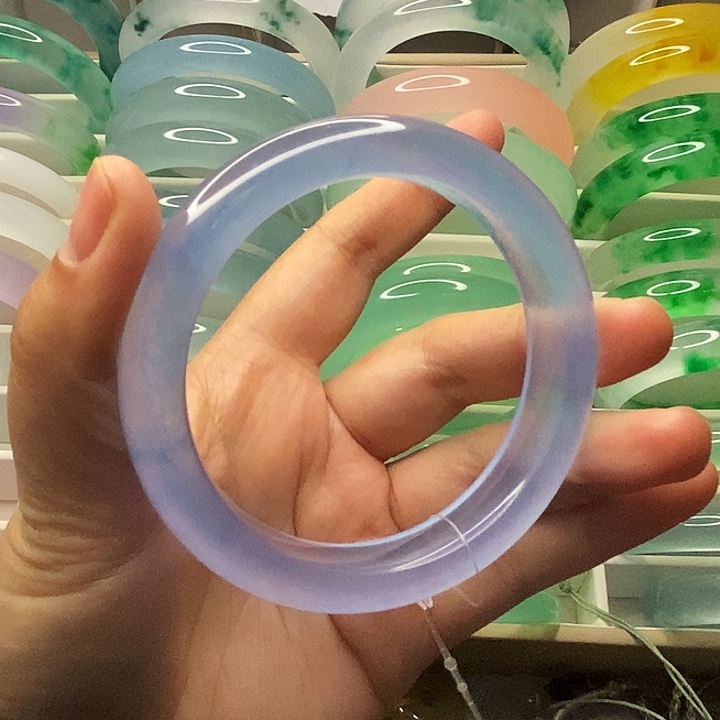 石英质玉未镶嵌手镯