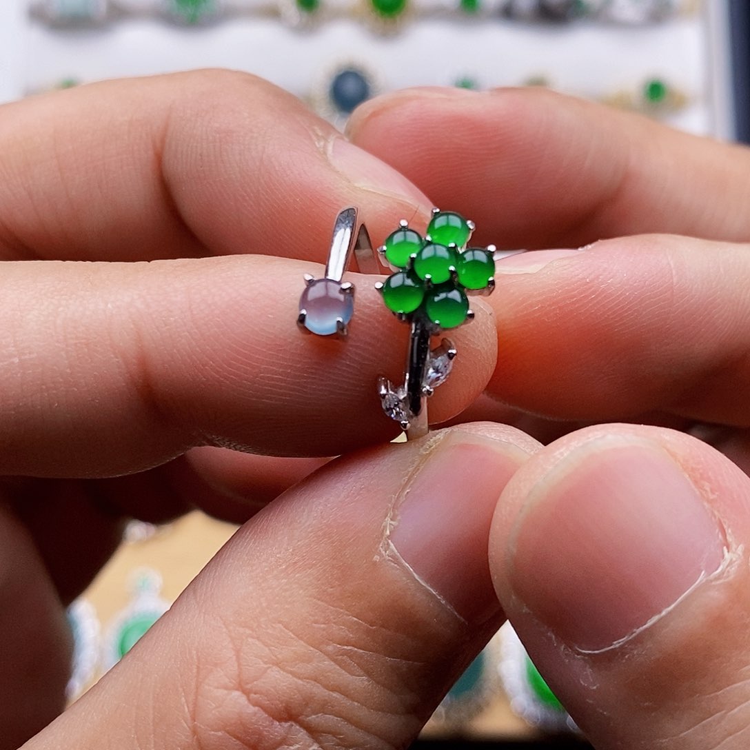 银S925镶嵌戒指翡翠戒指