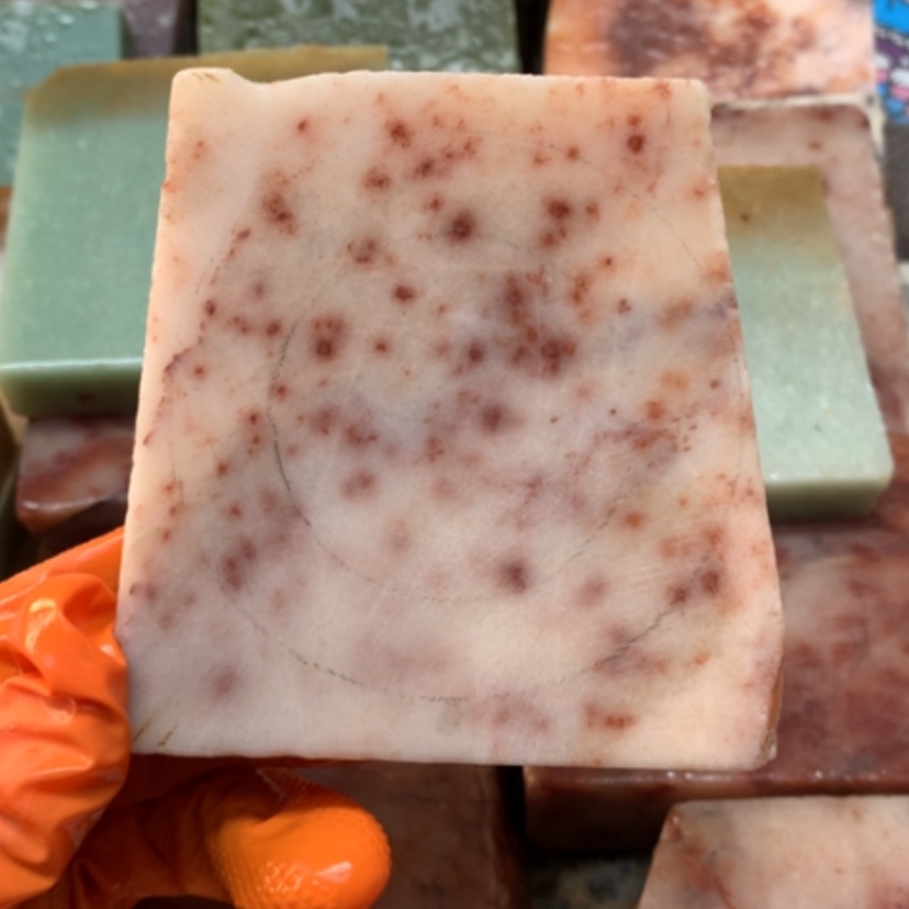 【闪购商品】合金手镯石英岩玉粉底红草花2