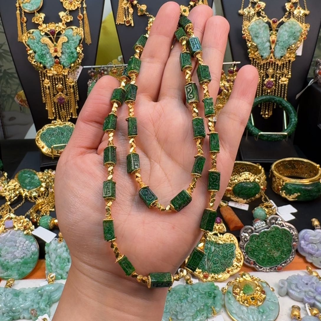 翡翠未镶嵌颈饰老花青项链 炸价