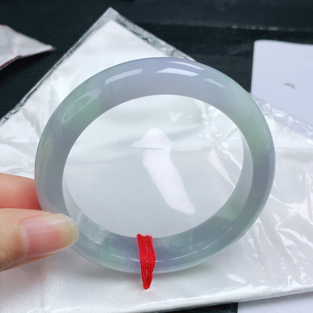 翡翠手镯未镶嵌正