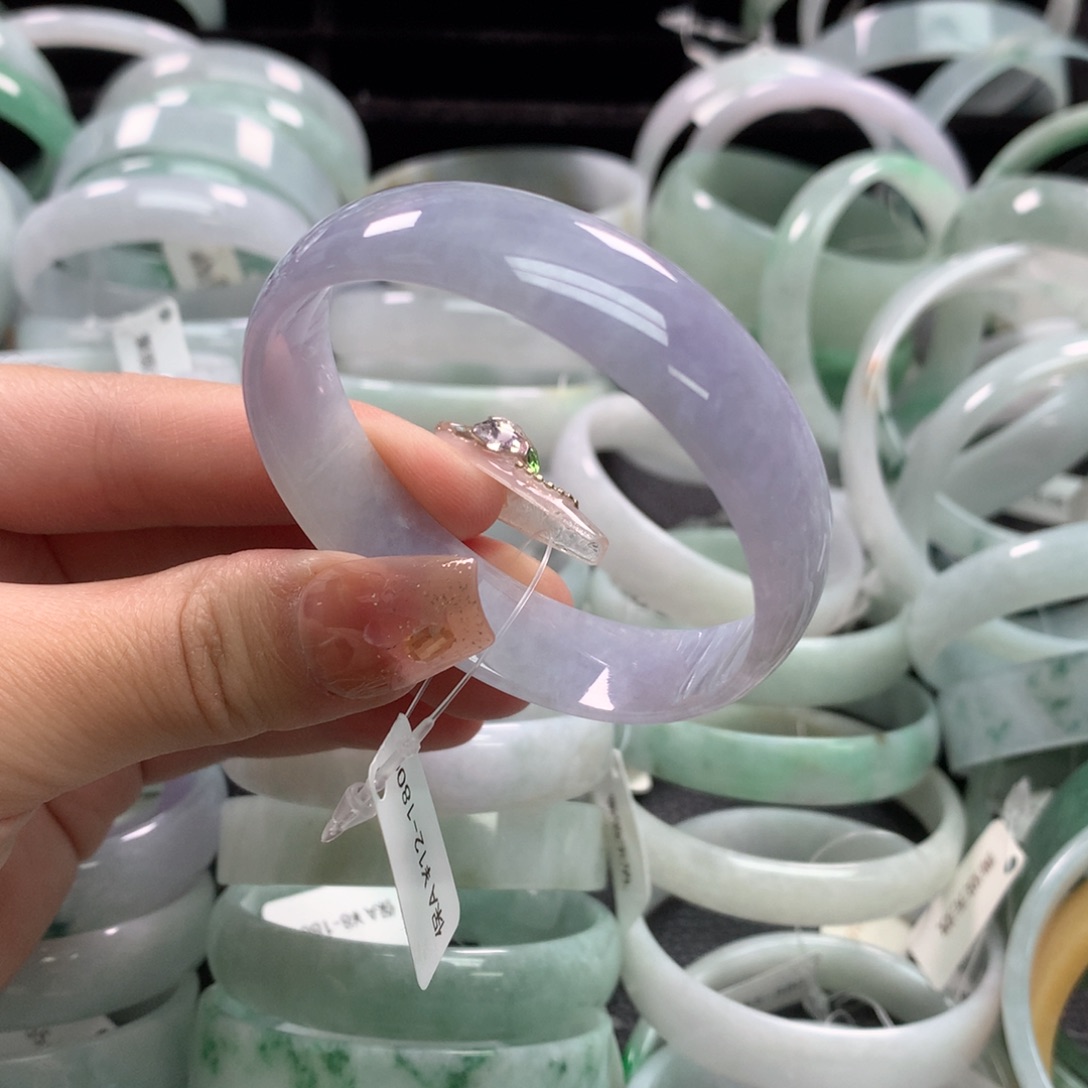 翡翠手镯未镶嵌公主