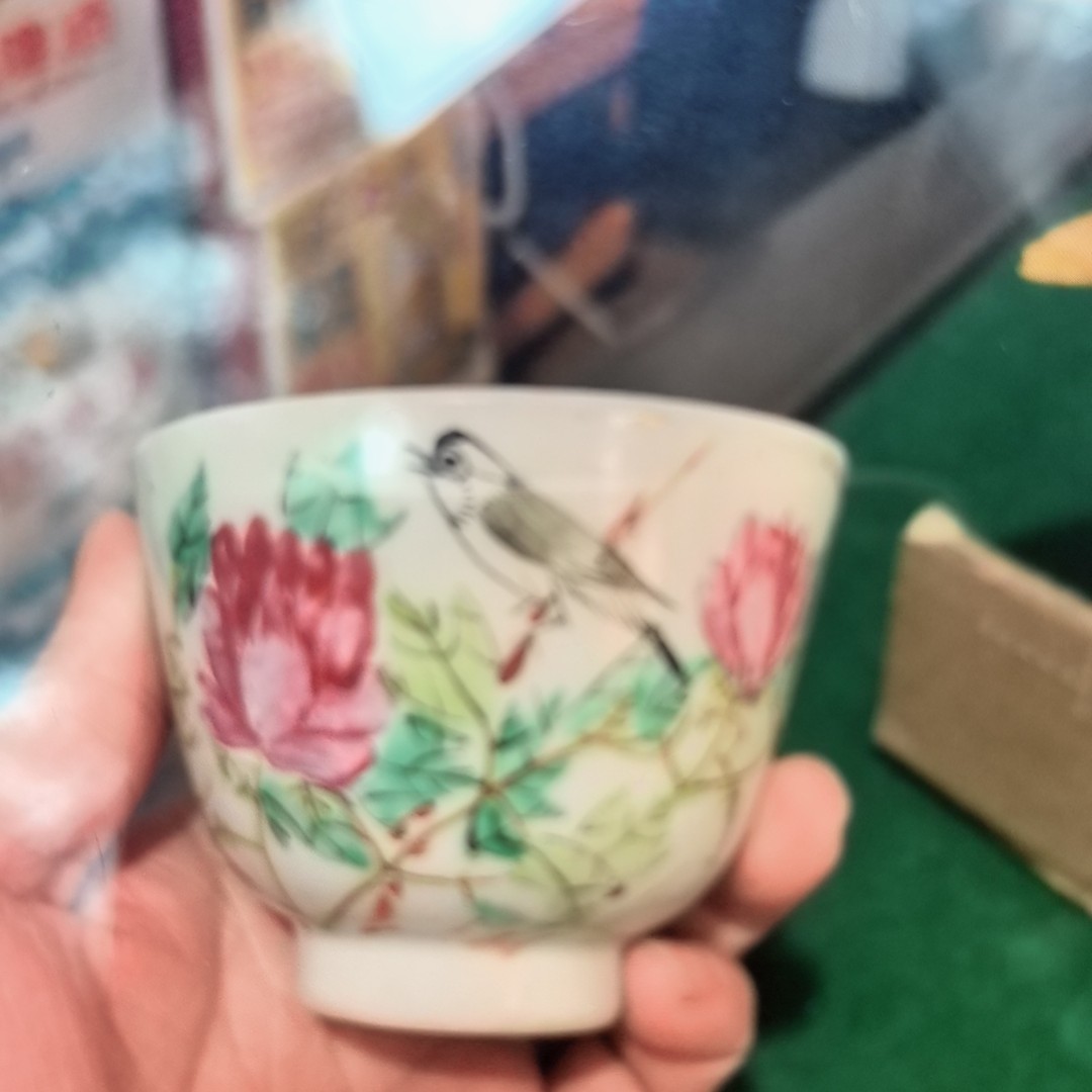 粉彩小鸟富贵杯子