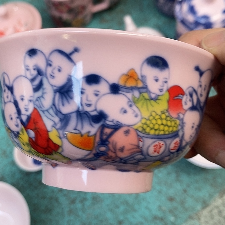 摆件陶红稀土新童子4.5寸碗