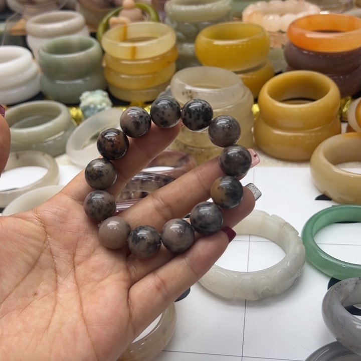 石英岩玉合金手镯