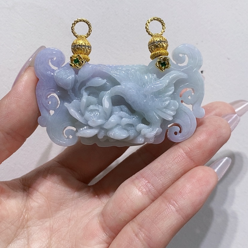 【闪购商品】翡翠未镶嵌颈饰