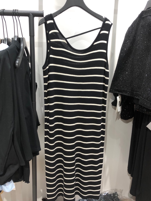 针织条纹背心吊带连衣长裙