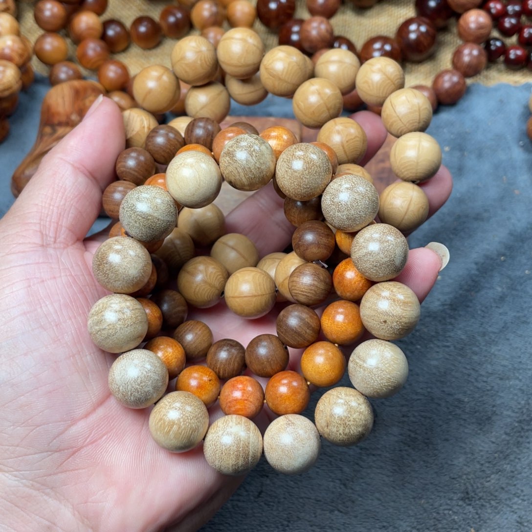 木1.5六道木手持1.5奶香木1.2冰种血龙木1.2奥檀