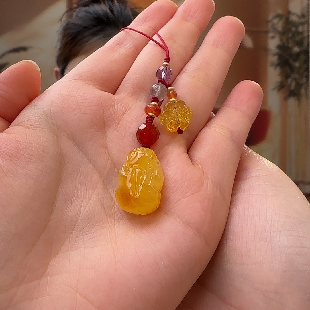 知***）蜜蜡未镶嵌吊坠(赠链)