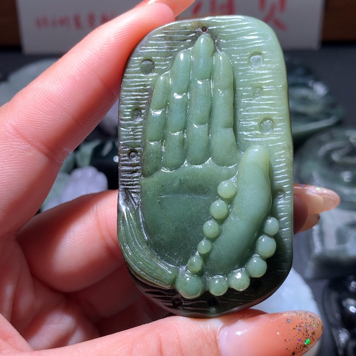 翡翠未镶嵌颈饰保真天然A货翡翠