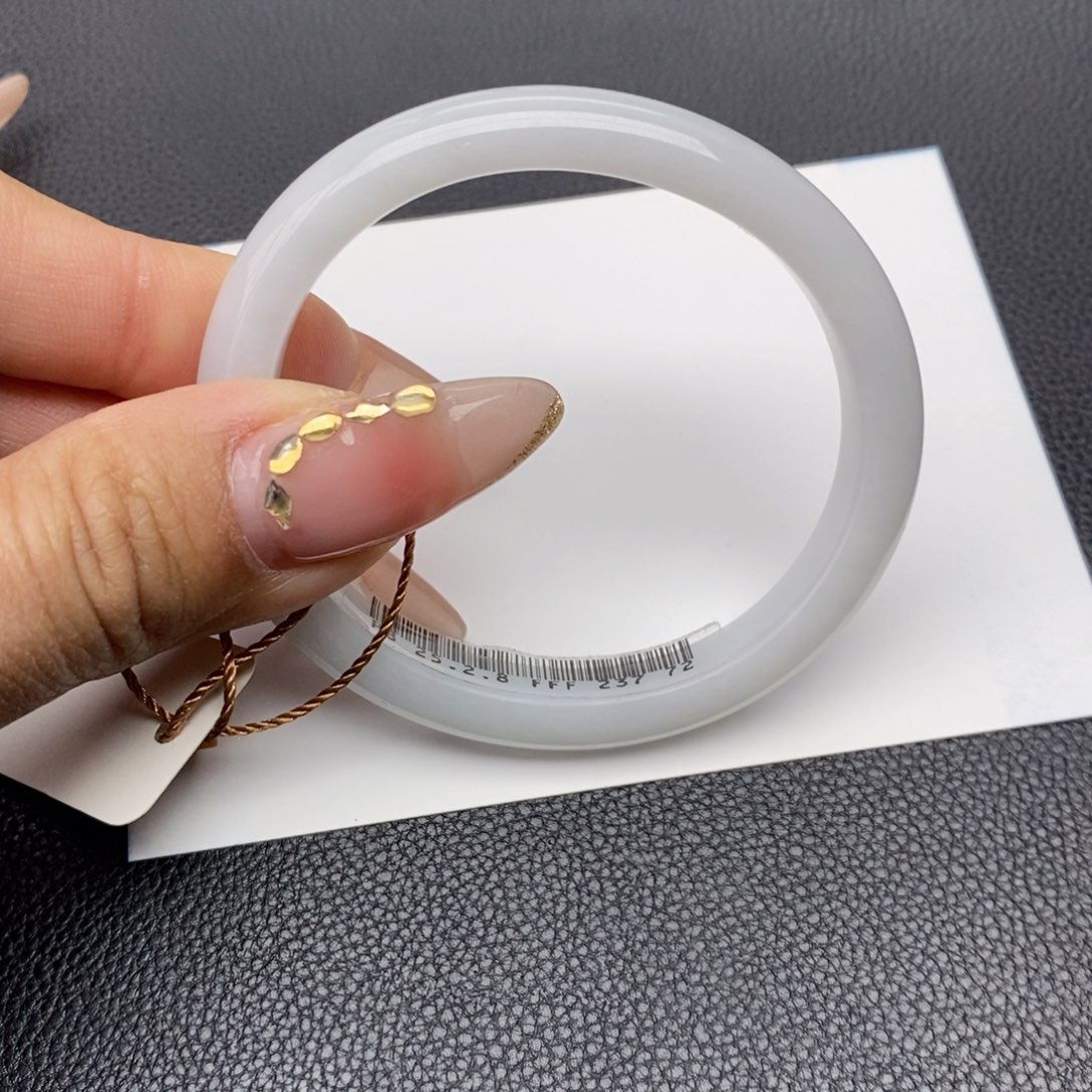 翡翠手镯未镶嵌贵妃53-54圈口