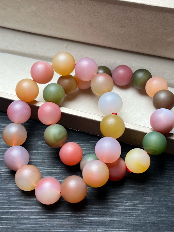 天然四川 盐源玛瑙磨砂手串13m （多样性发货）