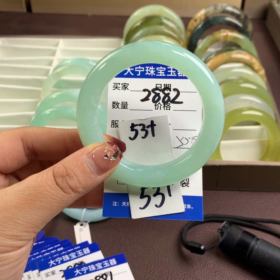 蛇纹石玉手镯未镶嵌2882