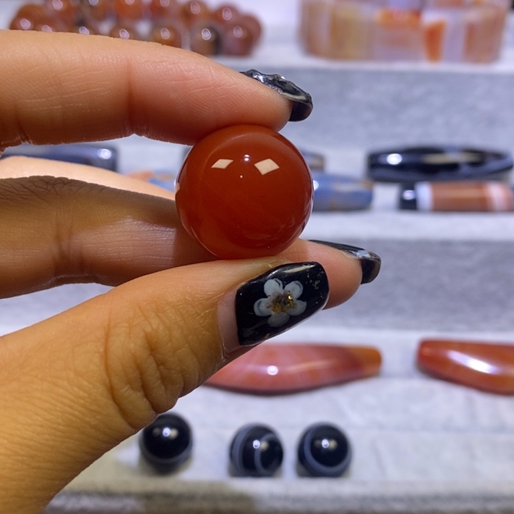 玛瑙/玉髓未镶嵌颈饰