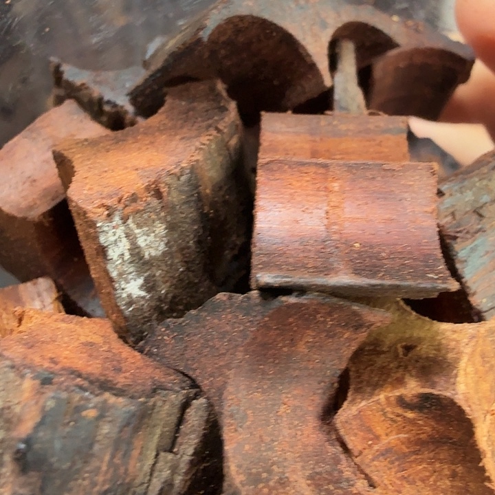 黄***把件降真香定制不