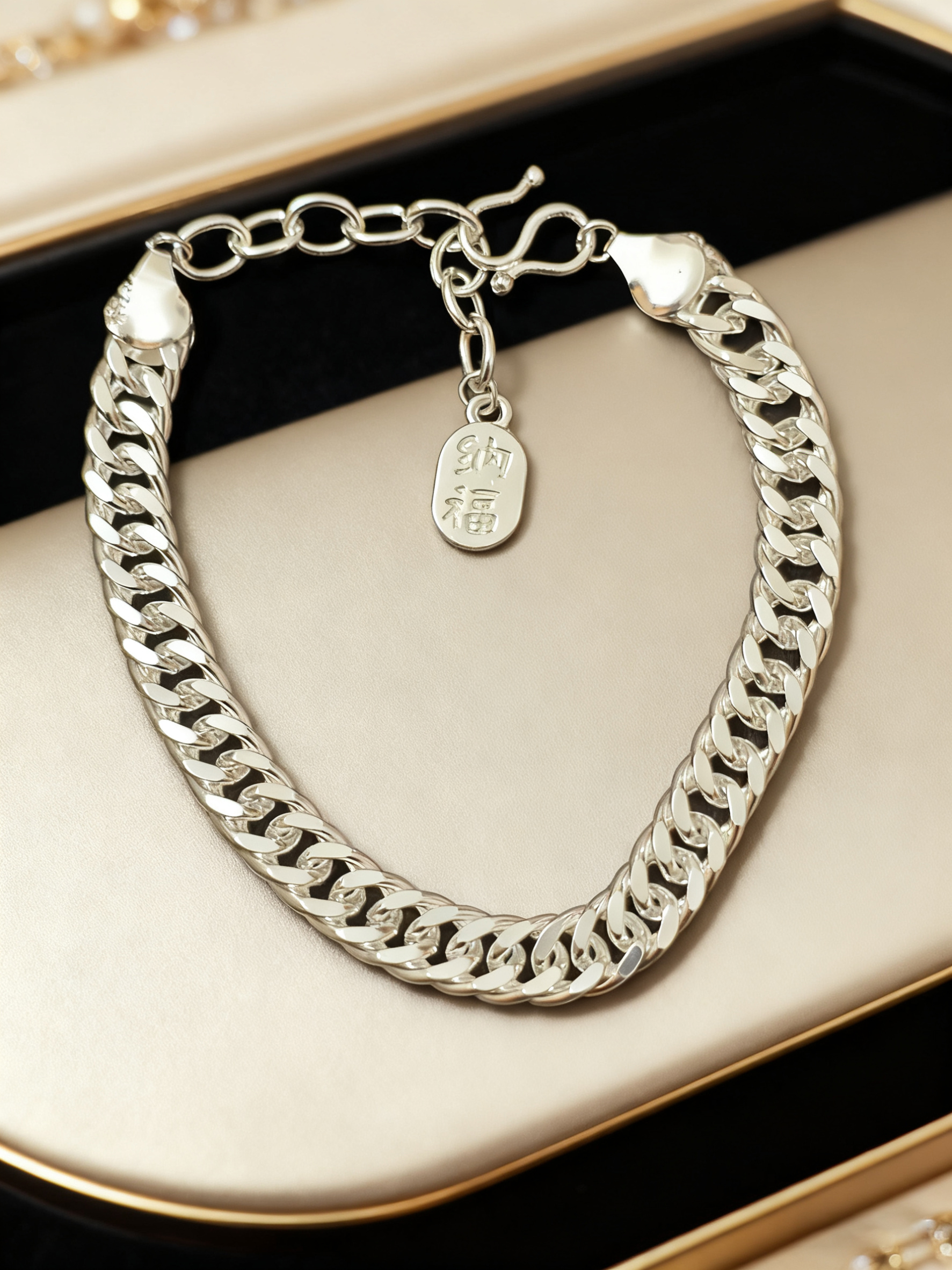 足银手链 7MM古巴 日韩百搭通用饰品简约银色甜美风时尚个性手链