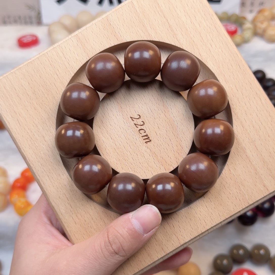白玉菩提吊坠8-卡23手工干磨巧克力