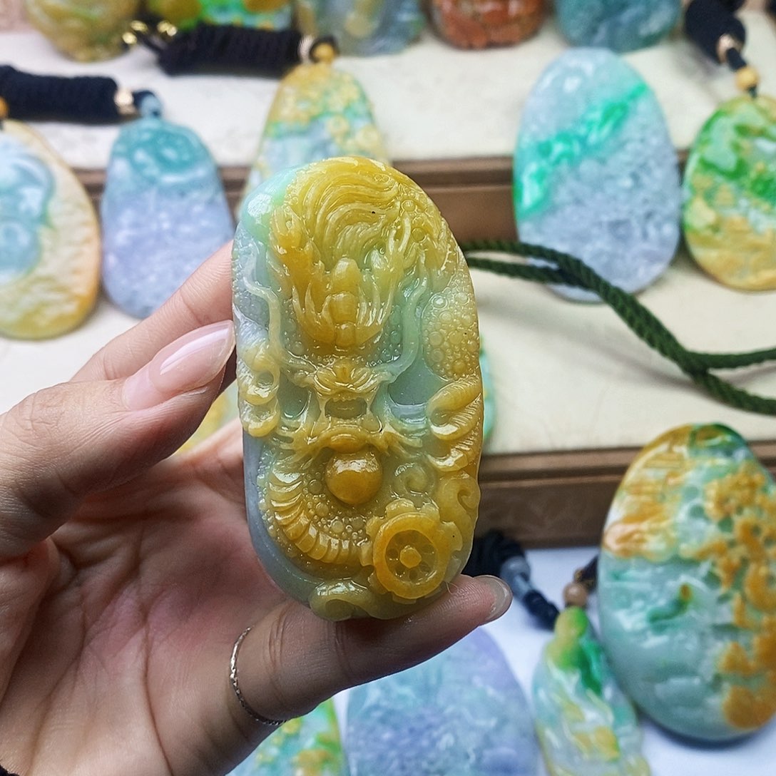 未镶嵌定制翡翠翡翠