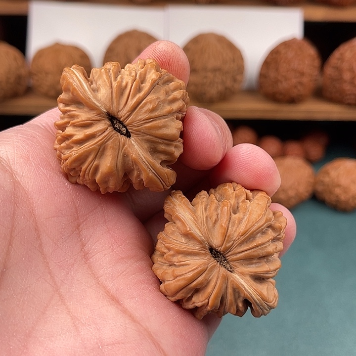 把件文玩核桃文玩核桃平谷原生态四座楼42.5/43