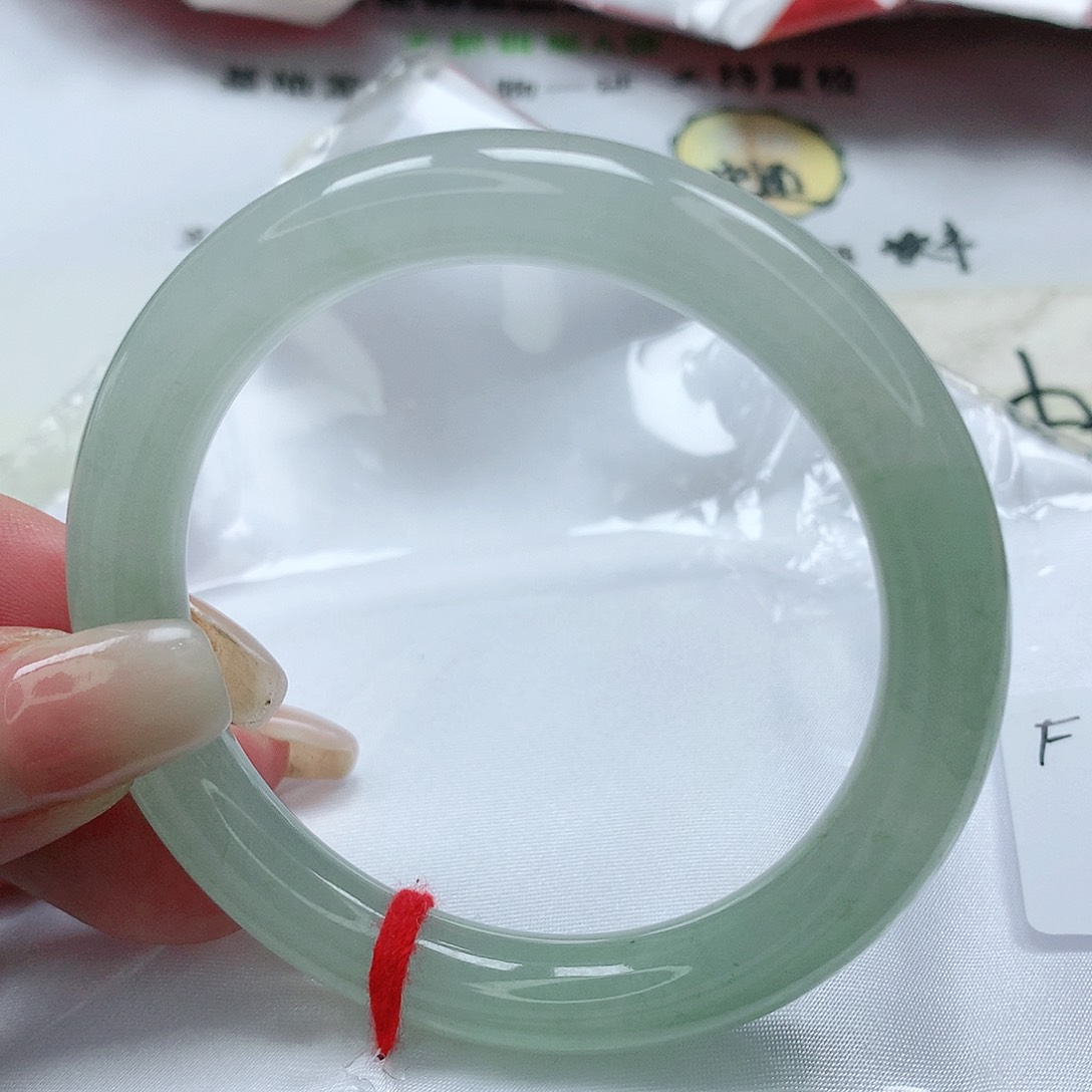 【闪购商品】翡翠手镯未镶嵌缅甸天然A货翡翠