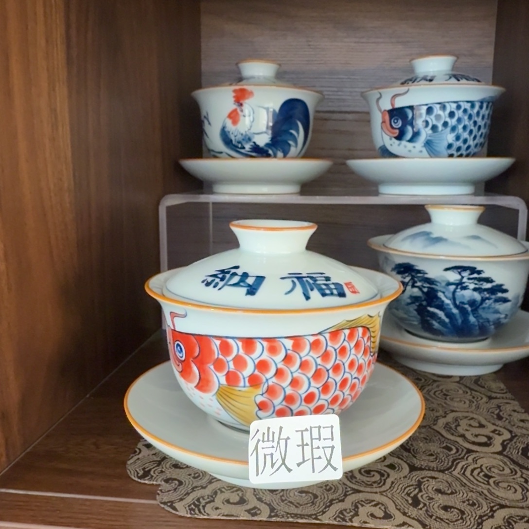釉下手绘茶具微瑕