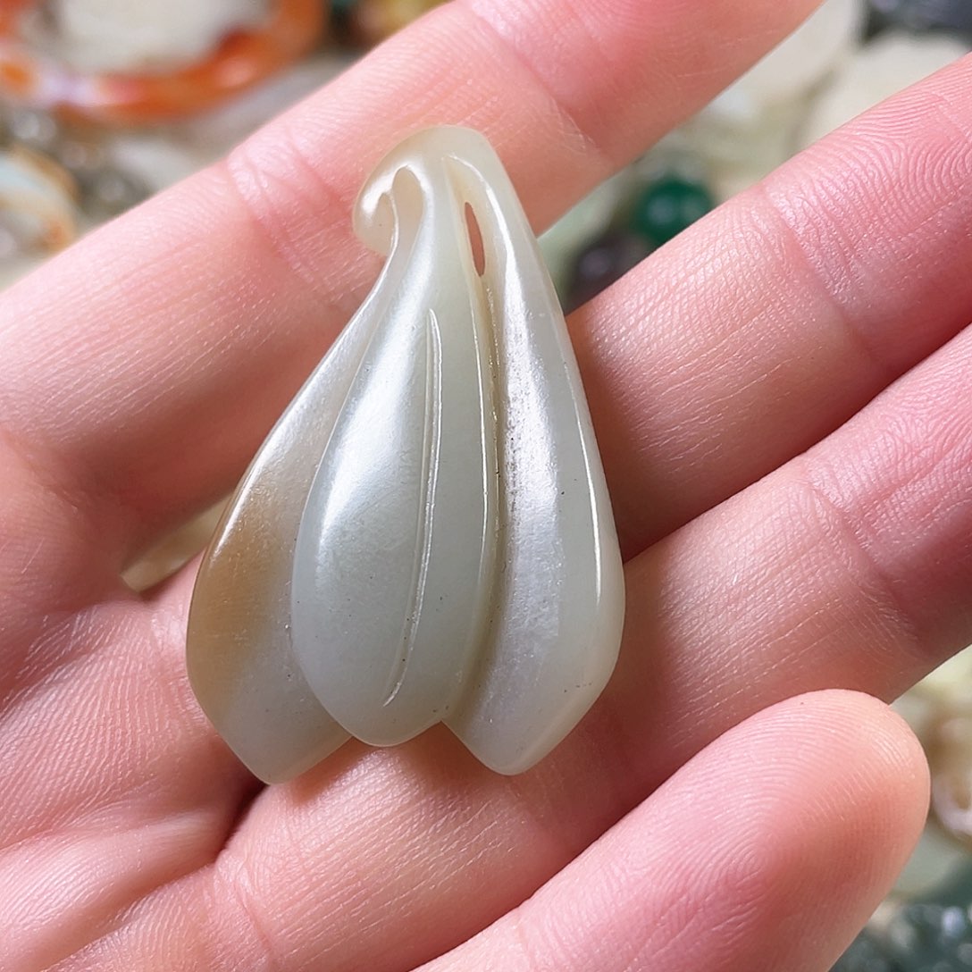 和田玉（糖玉）颈饰未镶嵌