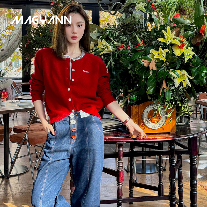 Magyann/昧宴亮片领口针织开衫