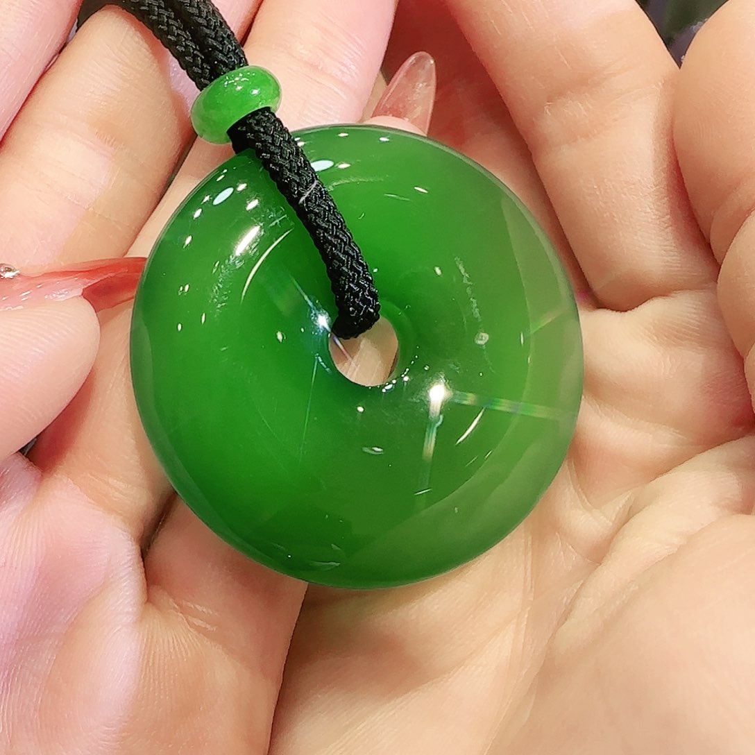 玛瑙/玉髓吊坠未镶嵌