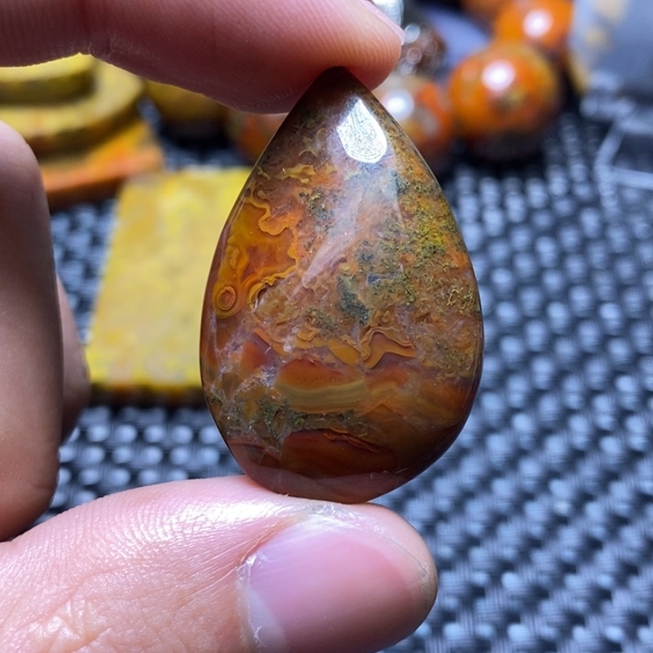 玛瑙/玉髓颈饰未镶嵌