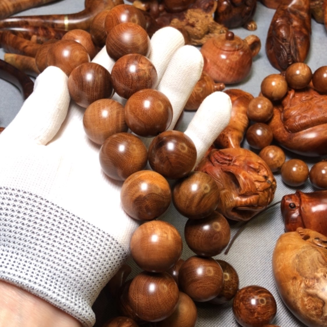 【闪购商品】木麻梨疙瘩火琉璃手把件