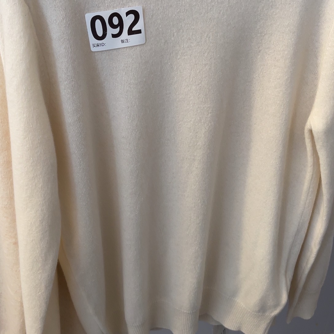 树***洞孤品092半高领白色