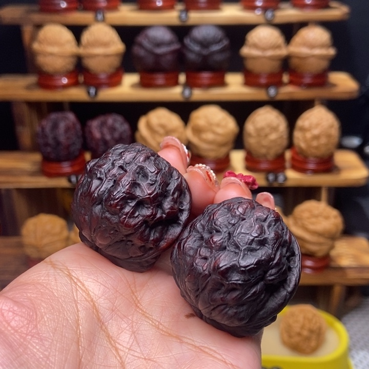 文玩核桃吊坠包罗万象35