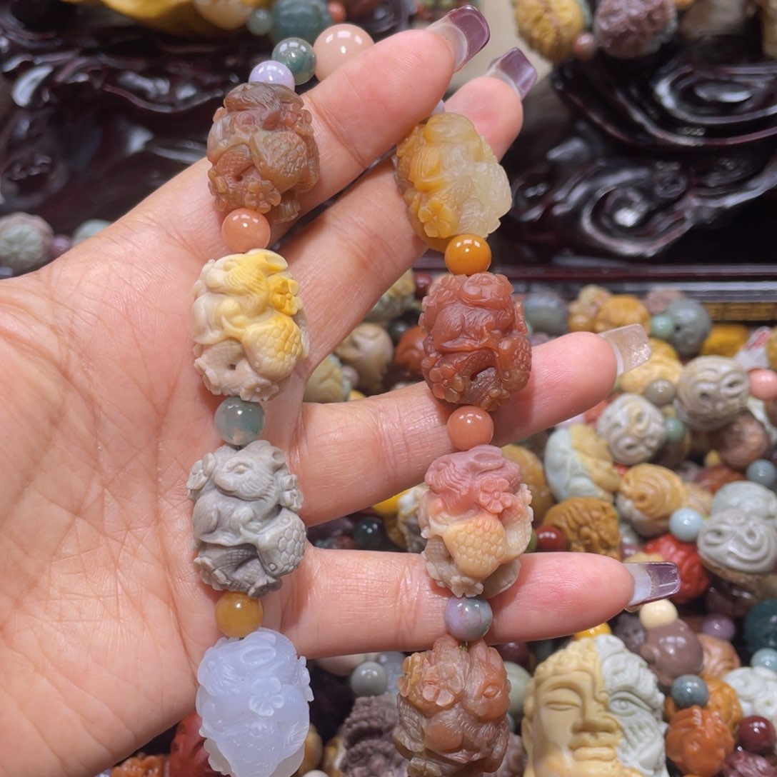 石英质玉手链未镶嵌