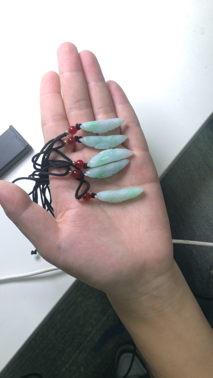 火火翡翠吊坠项链