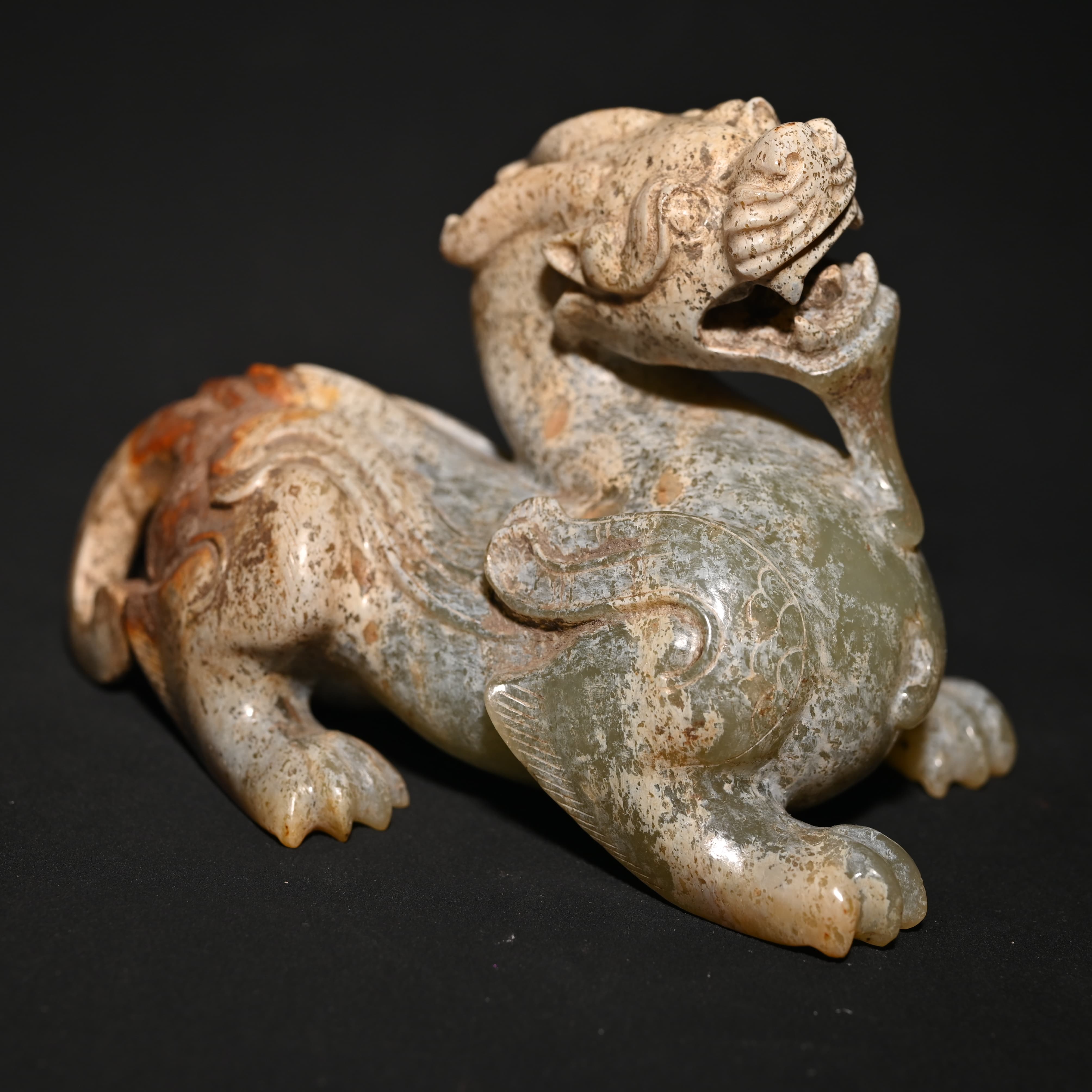 明代受沁歪首瑞兽/SG3079890/集萃斋