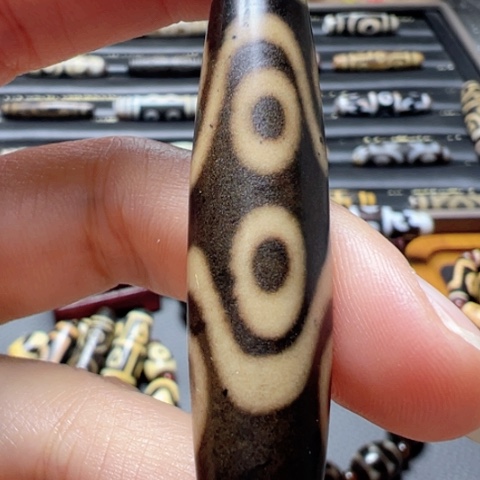 玛瑙/玉髓颈饰未镶嵌自*人