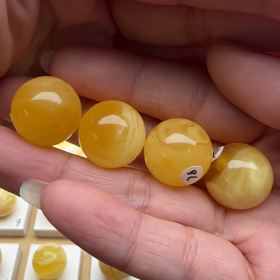 ****i蜜蜡未镶嵌裸石微瑕溶洞珠子