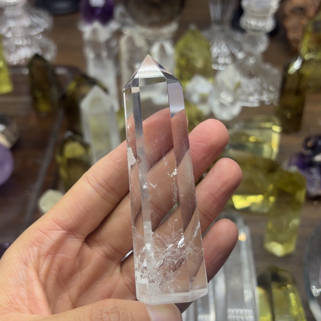 未镶嵌水晶珠宝半成品