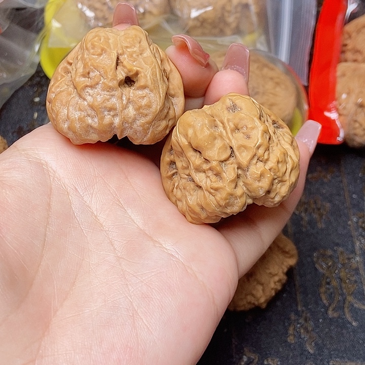 文玩核桃吊坠恶**我蛤蟆头